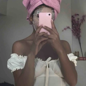  - Superfin kopia av den populära IAMGIA toppen. Aldrig använd bara testad. 