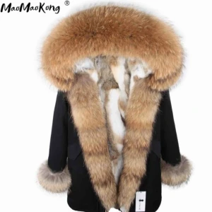  -  Pris går att diskuteras. Passar stl S-L beroende på önskad passform.  Pälsen går att ta bort 