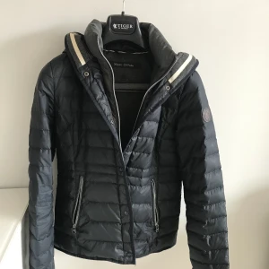 Marc o'polo jacka  - Fint skick. Storlek S 