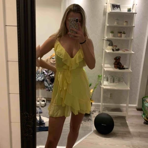  - Superfin och oanvänd klänning då den tyvärr var lite för liten för mig. 80kr + frakt