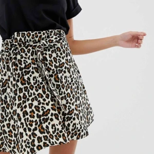  - Jättefin kjol i bra kvalitet från Pimkie, köpt förra sommaren och har endast använt fåtal gånger. 🦁🐯🦁