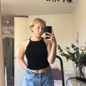 söt topp!🍒 - Topp ifrån bikbok i storlek S! + Frakt 👼🏼