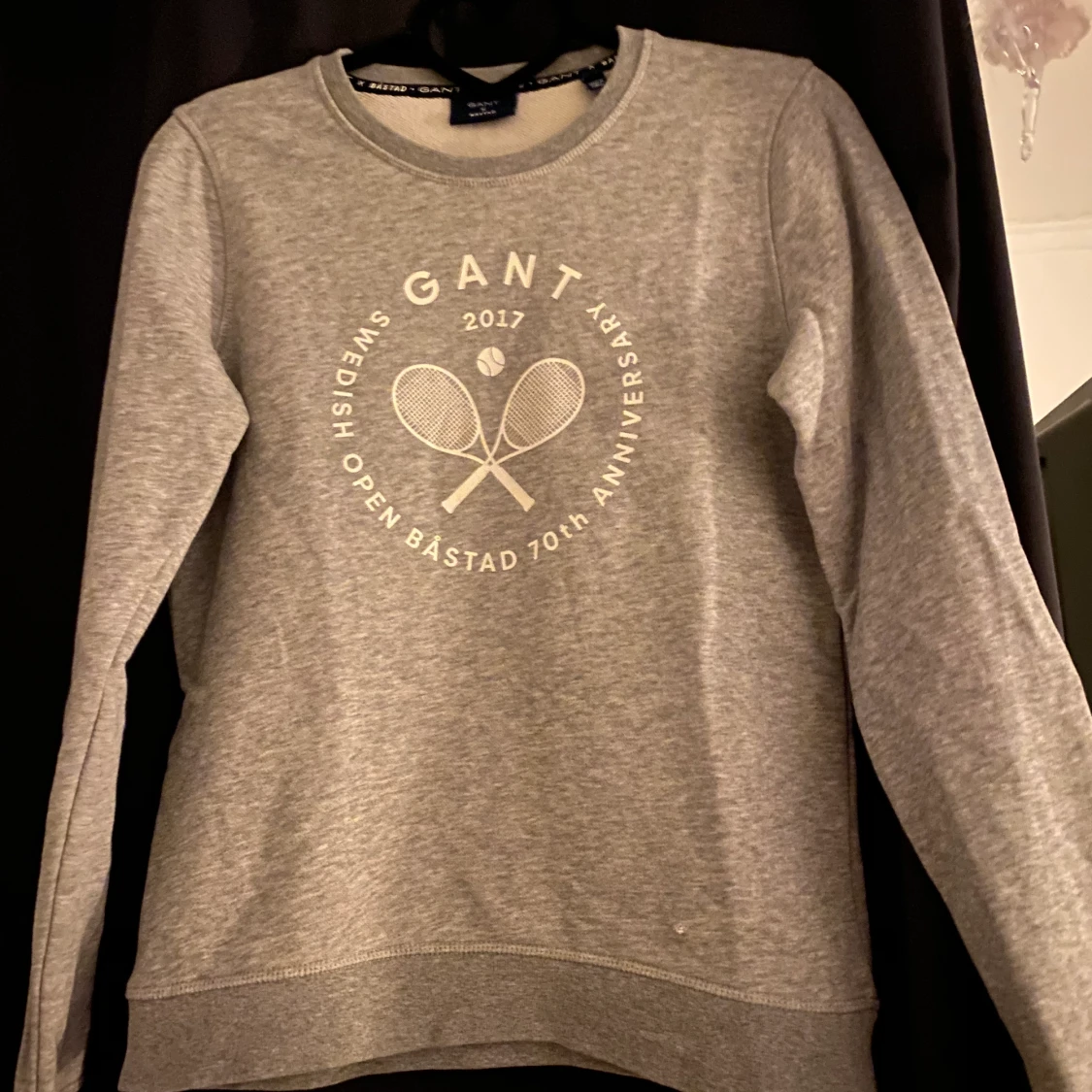 Sweatshirt från gant i storlek XS