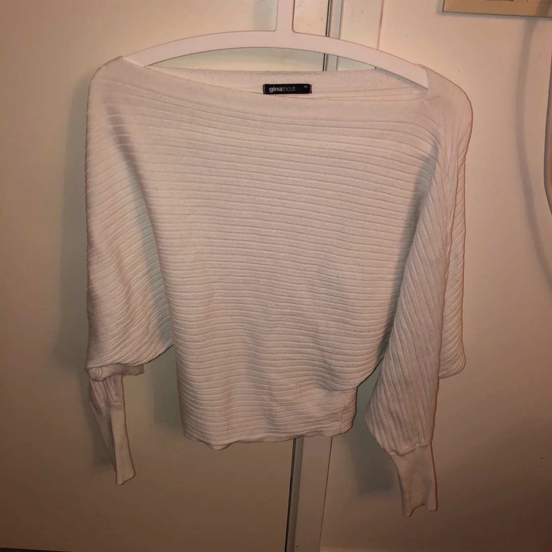 Vit långärmad tröja - 90