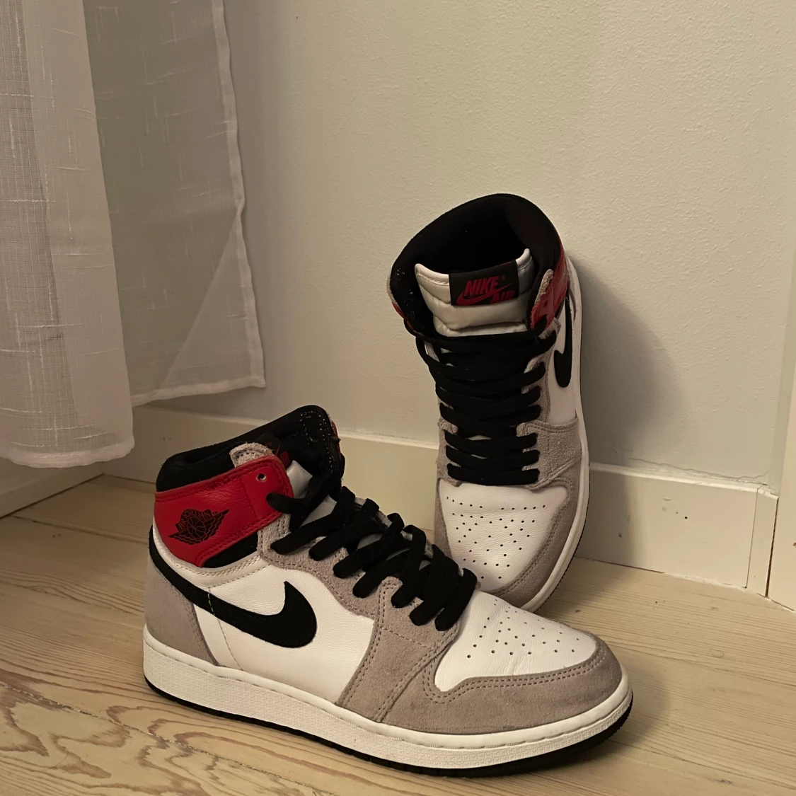 Jordan 1 retro High light smoke grey  - 90