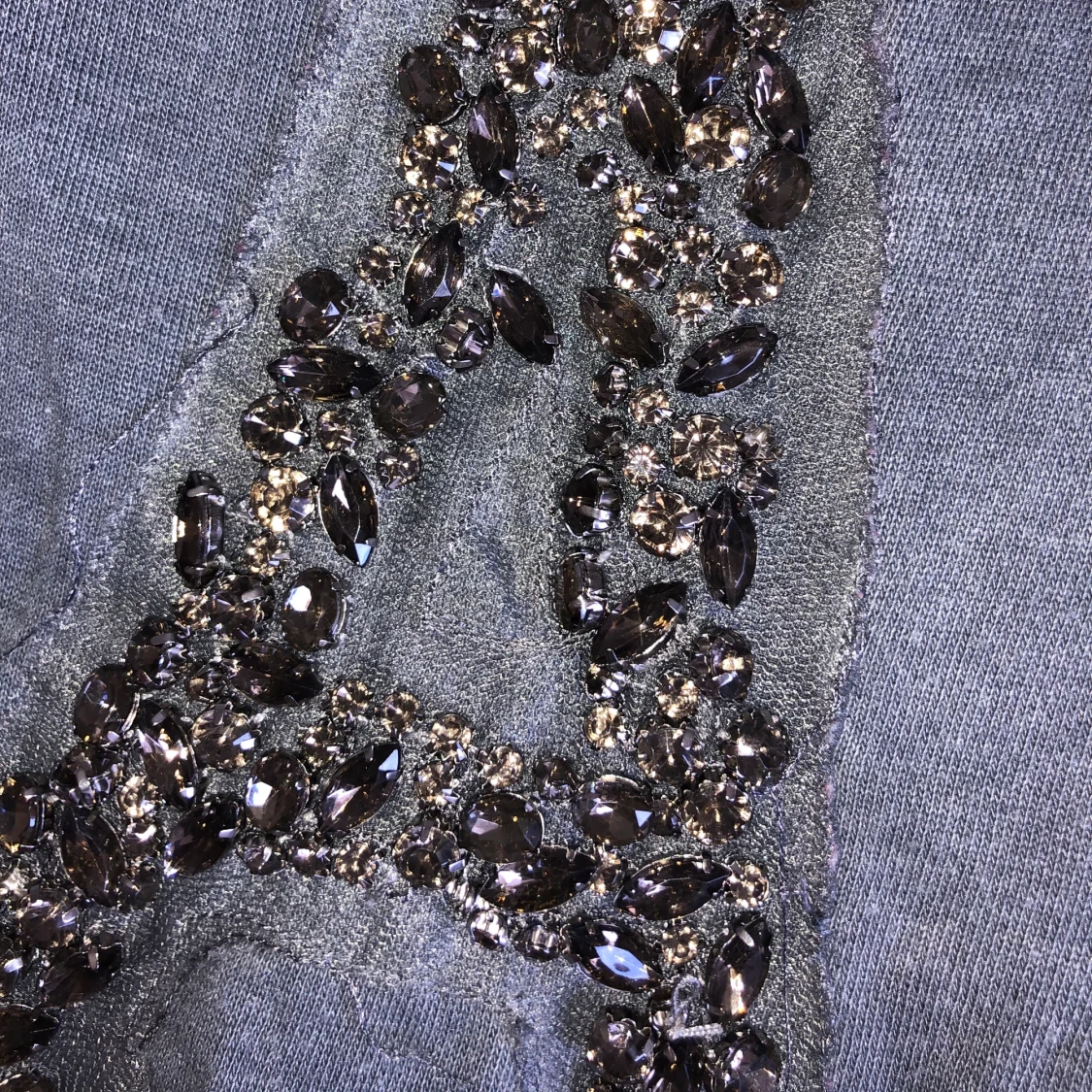 TRÖJA MED STENAR - 90