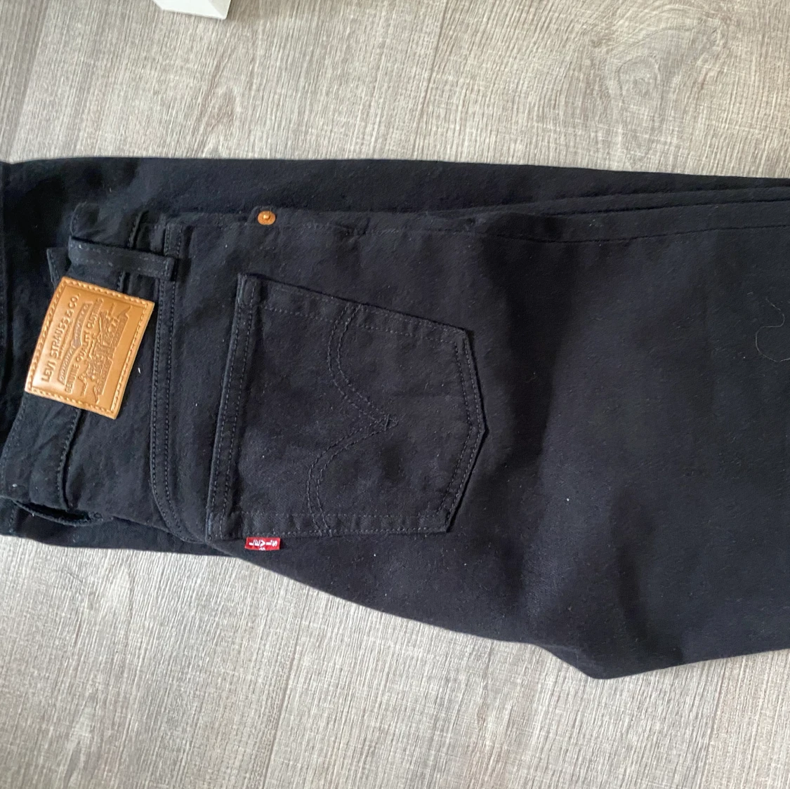 LEVI’S RIBCAGE STRAIGHT jeans W26L30 - 90