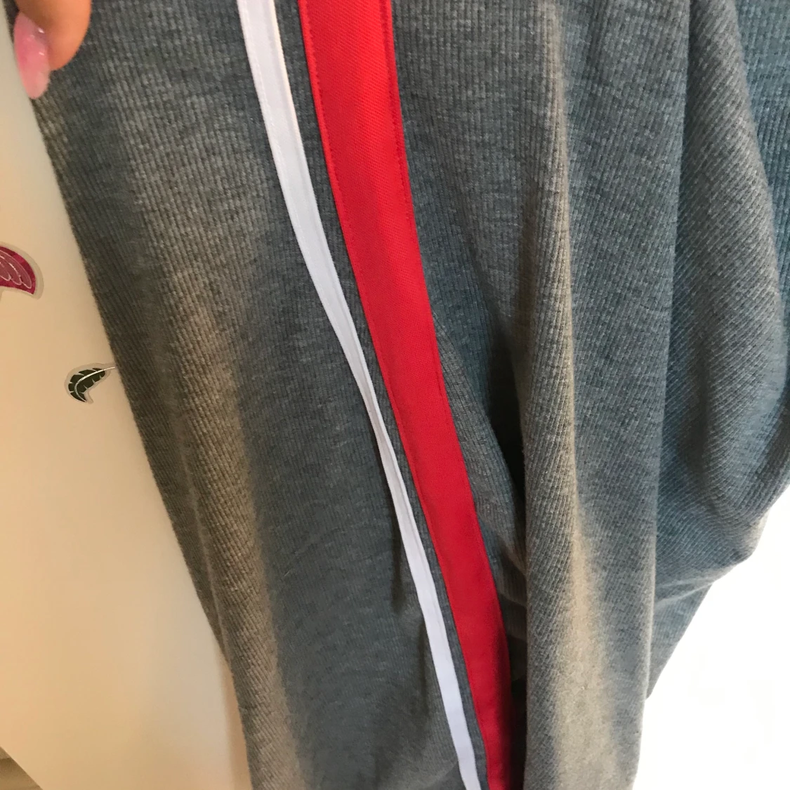 Grå sommarklänning