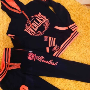  - New everlast trouser plus hoodie set blue colour with coral highlighter