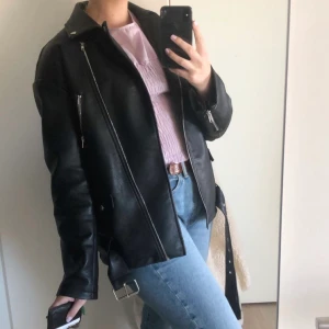 Stor kavaj från NAKD  - Kavaj från NAKD i en större modell💗