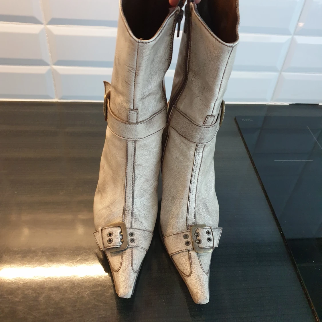 Kalvskinnsstövlar storlek 39 - 90