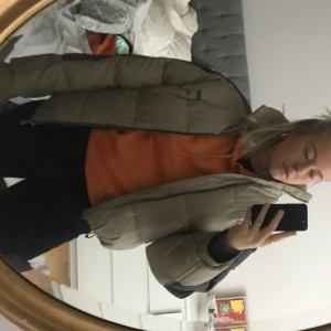 Orange hoodie - Weekday hoodie 