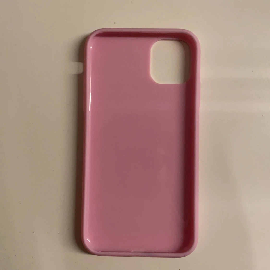 Ljusrosa mobilskal från HM - 90