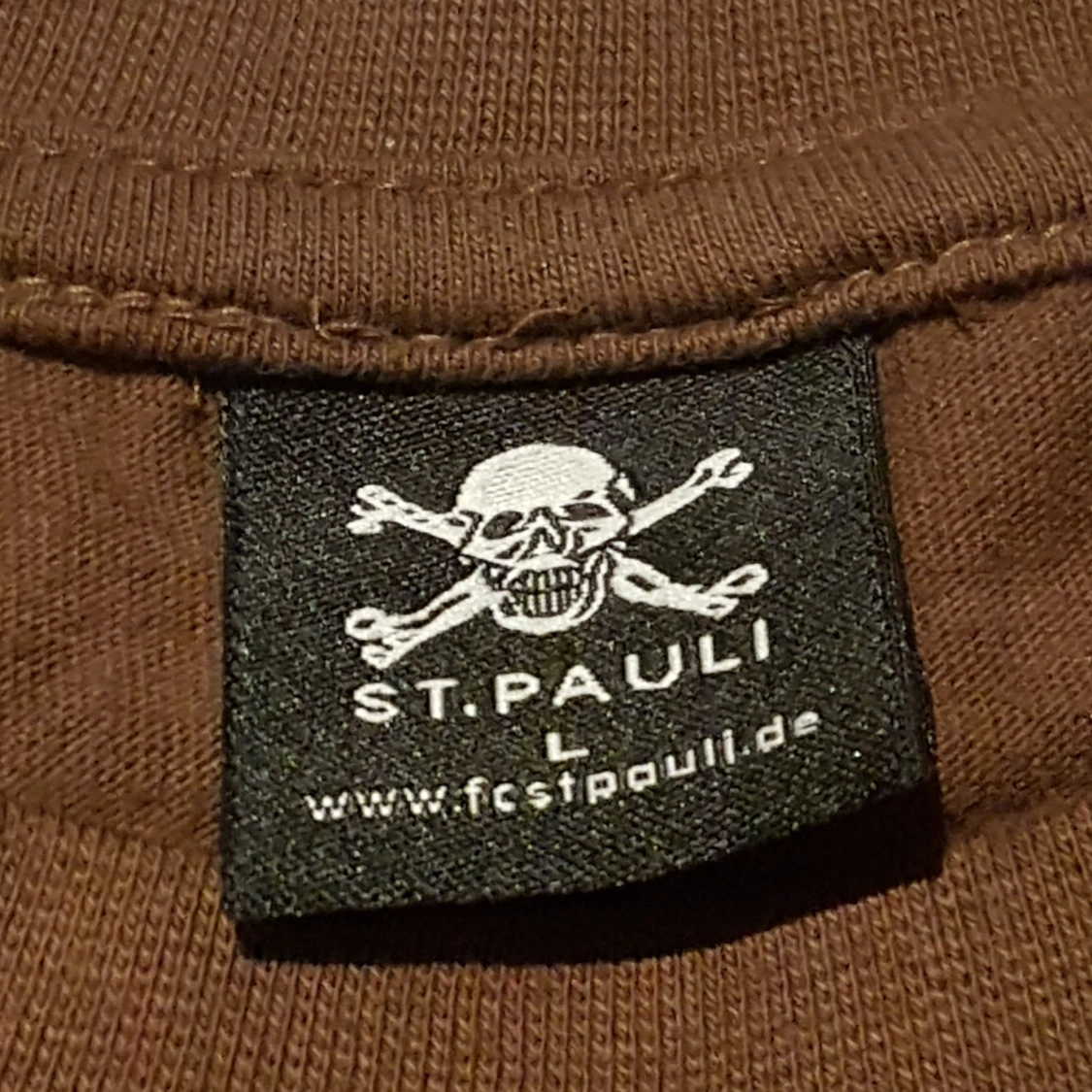 ST Pauli FC tee size L - 90