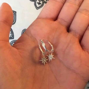  - Äkta silverörhängen med stjärnor 💝💝
