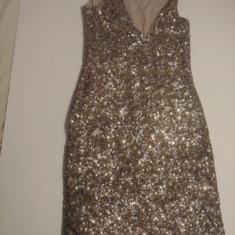 Glitterklänning - Zara | Plick Second Hand