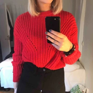  - Stickad tröja, som inte kommer till användning☺️