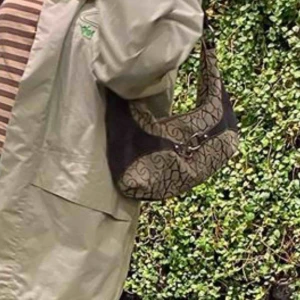  - Säljer denna superfina väska, hör av dig om du är intresserad💕💕