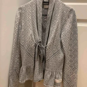  - Ord. Pris 2400 kr. Använd ett fåtal gånger, nyskick. 