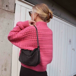  - Ginatricot x aeryne frakt tillkommer 63kr