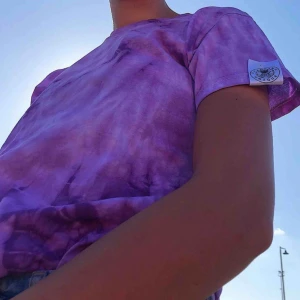  - Unika as balla tiedye tröjor! Följ vårt uf @standingunique på Instagram för att köpa en!😁😁