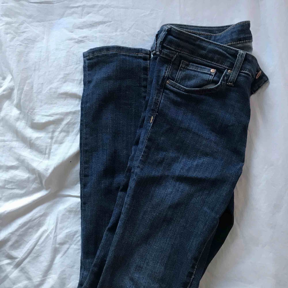 skinny low waist jeans . Jeans & Byxor.