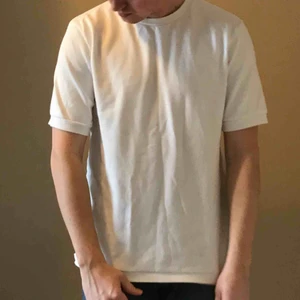  - DENIMES- par these glory days. Fin tröja(ostruken på bilderna dessvärre) säljs för ett bra pris! 