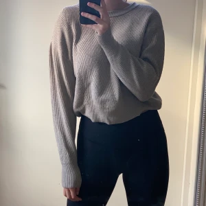 Zara strl S - Från Zara strl S, väldigt fin 🥰🥰