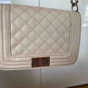  - Denna fina väska från ur&pen 