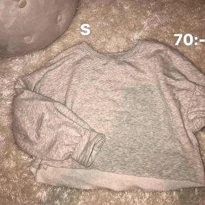  - Magtröja ifrån zara. Som ny