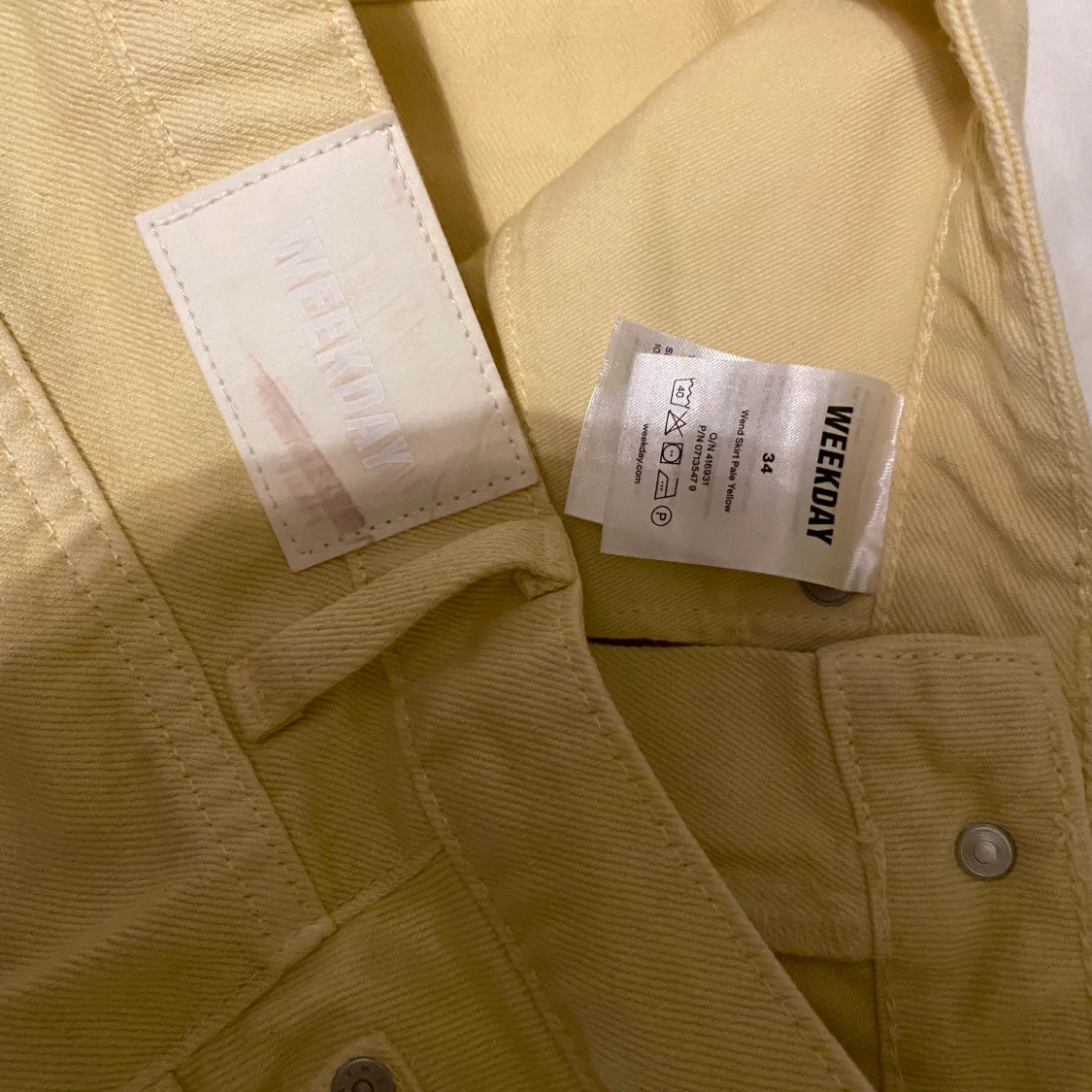 Gul weekday kjol  - 90