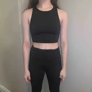 Matching workout set! Price includes leggings and crop top. 