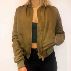  - Bomberjacka i fint skick!