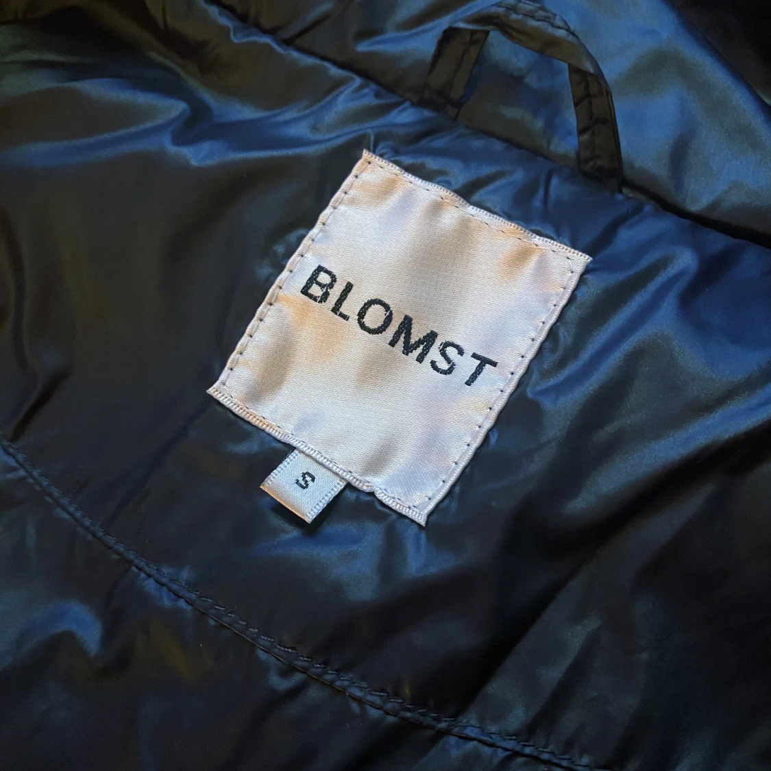 Puffer 01 från Caroline Blomst i stl S  - 91