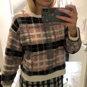 Tröja - Säljer min tröja från Zara storlek S. Superfint skick!