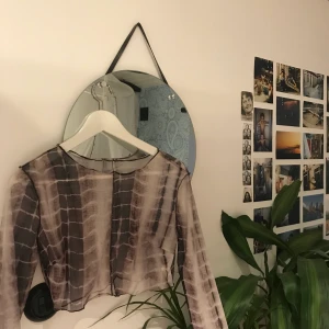 Meshtopp - Superfin o trendig meshtopp som tyvärr inte kommer till användning. Frakt ej inkl😇