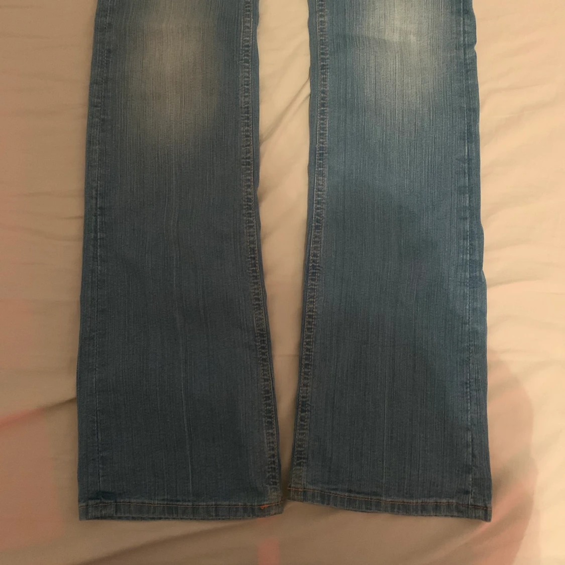 lågmidjade jeans  - 91
