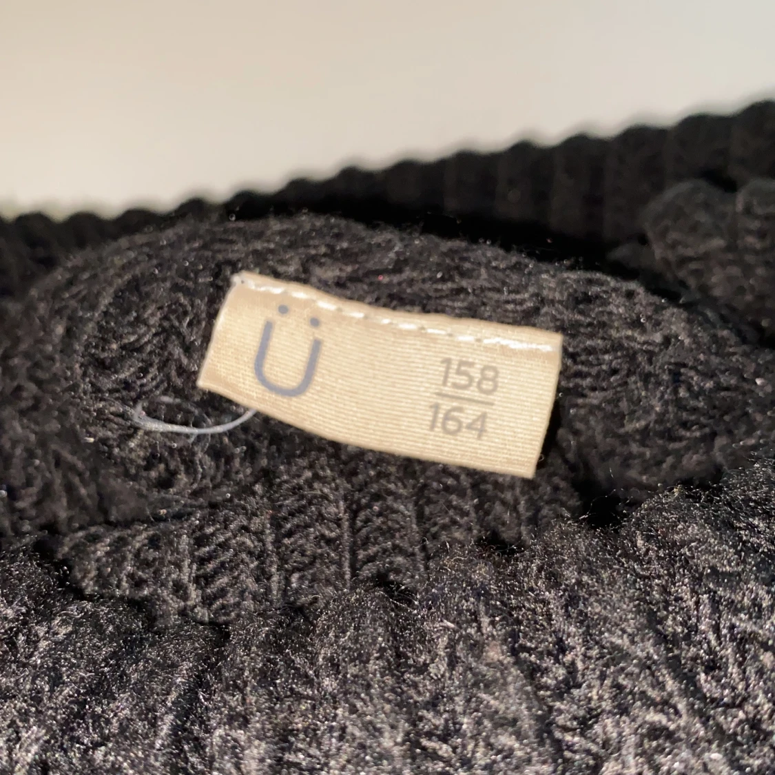 Stickad tröja  - 90