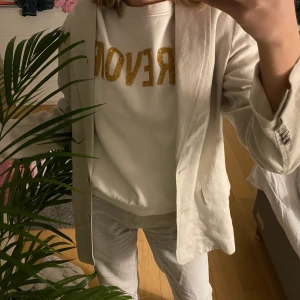 Ascool sweatshirt med tryck!  - Supersnygg sweatshirt med tryck. ⚡️⚡️⚡️ buda i kommentarerna! Köparen står för frakt