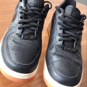 Nike air  - Wore maybe 2 times Max 