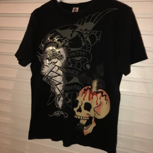Ed Hardy T-shirt - Ed Hardy T-shirt i storlek M. Skick 9/10✨