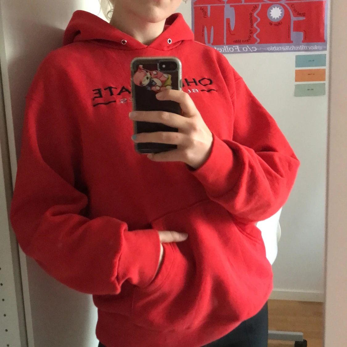 Röd hoodie!