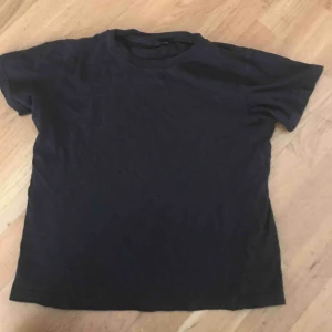Hm - Basic svart t-shirt