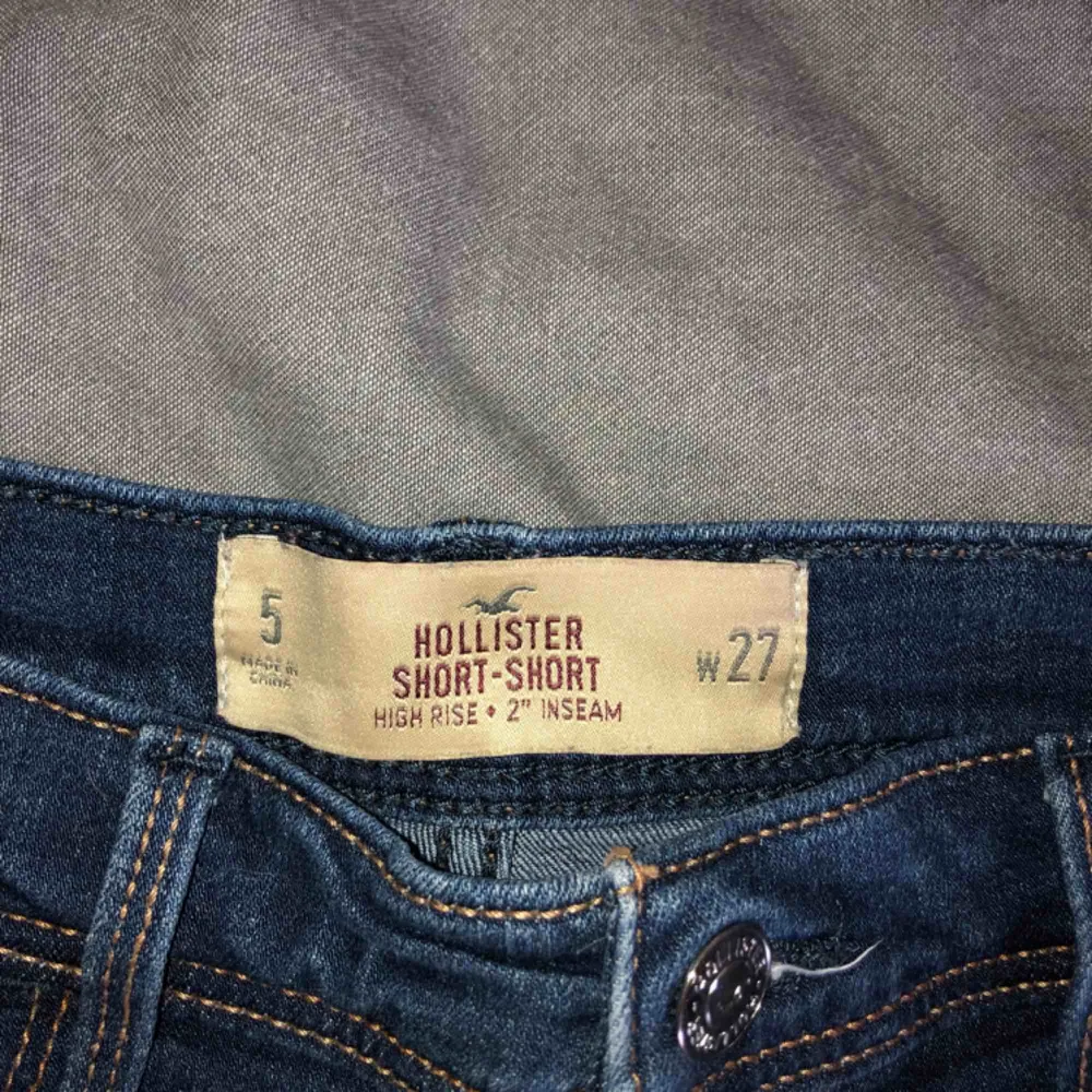 Blåa Jeansshorts ifrån hollister💗. Shorts.
