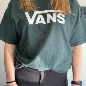 Vans t-shirt - Ja ni vet. Vans.