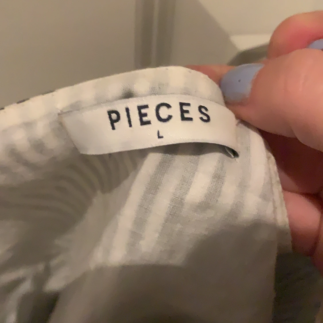 Randig topp från PIECES - 91