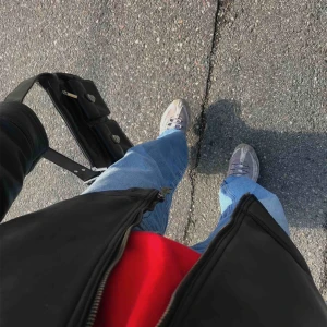  - Säljer dessa utsålda Monki-jeans i storlek 27, modell: YOKO. Originalpris är 400kr, de är i bra skick! Köparen står för frakt 💕