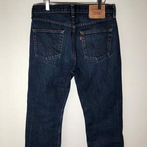 Vintage Levis 751 Jeans i storlek 33/30✨ mått: midja: 78cm längd: 98cm innerlängd: 68cm