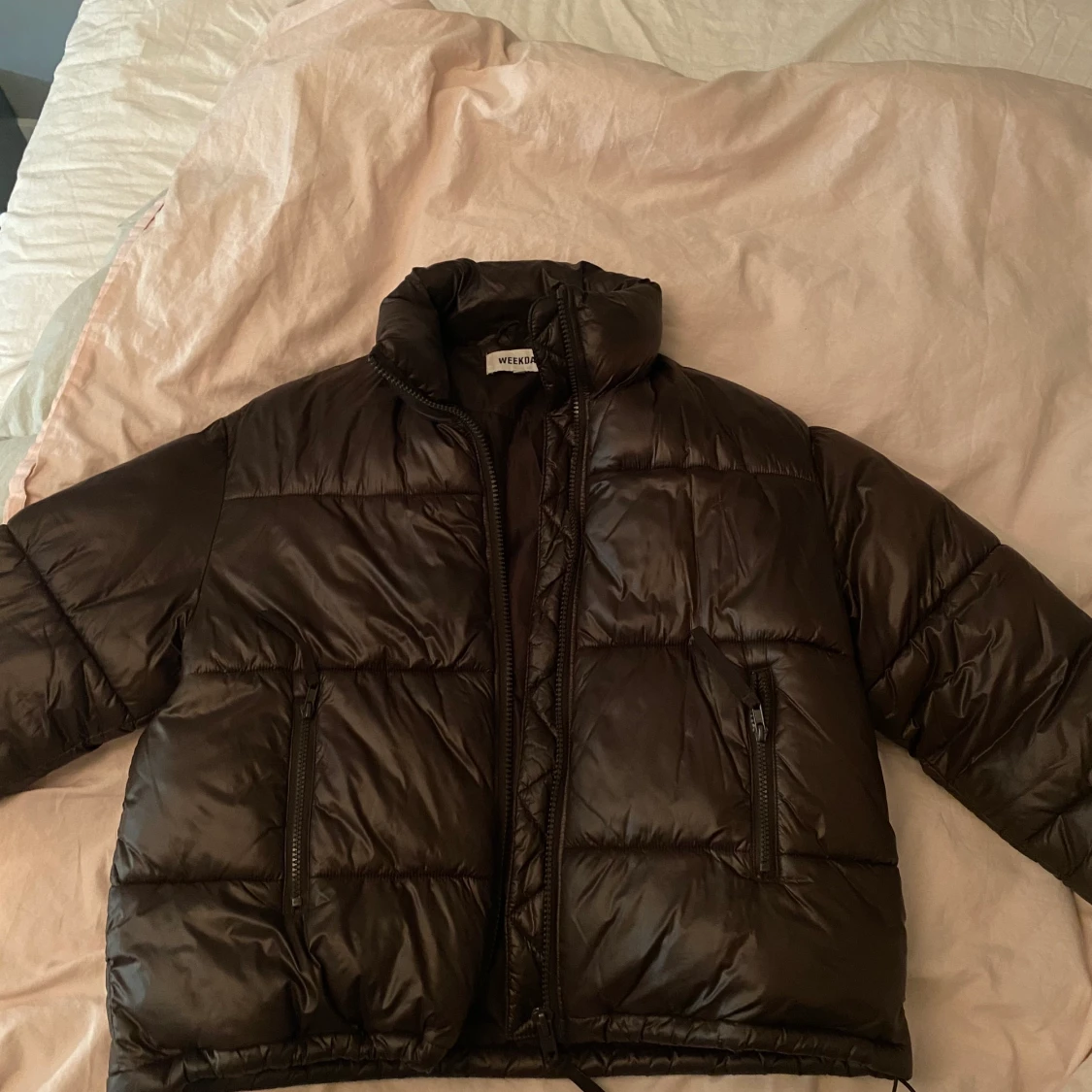 Brun Weekday pufferjacket - 90