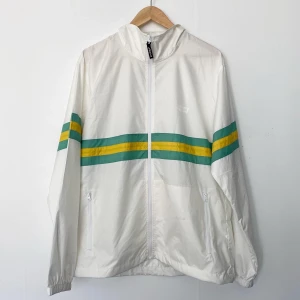 Levis vindjacka - Jackan är i nyskick!